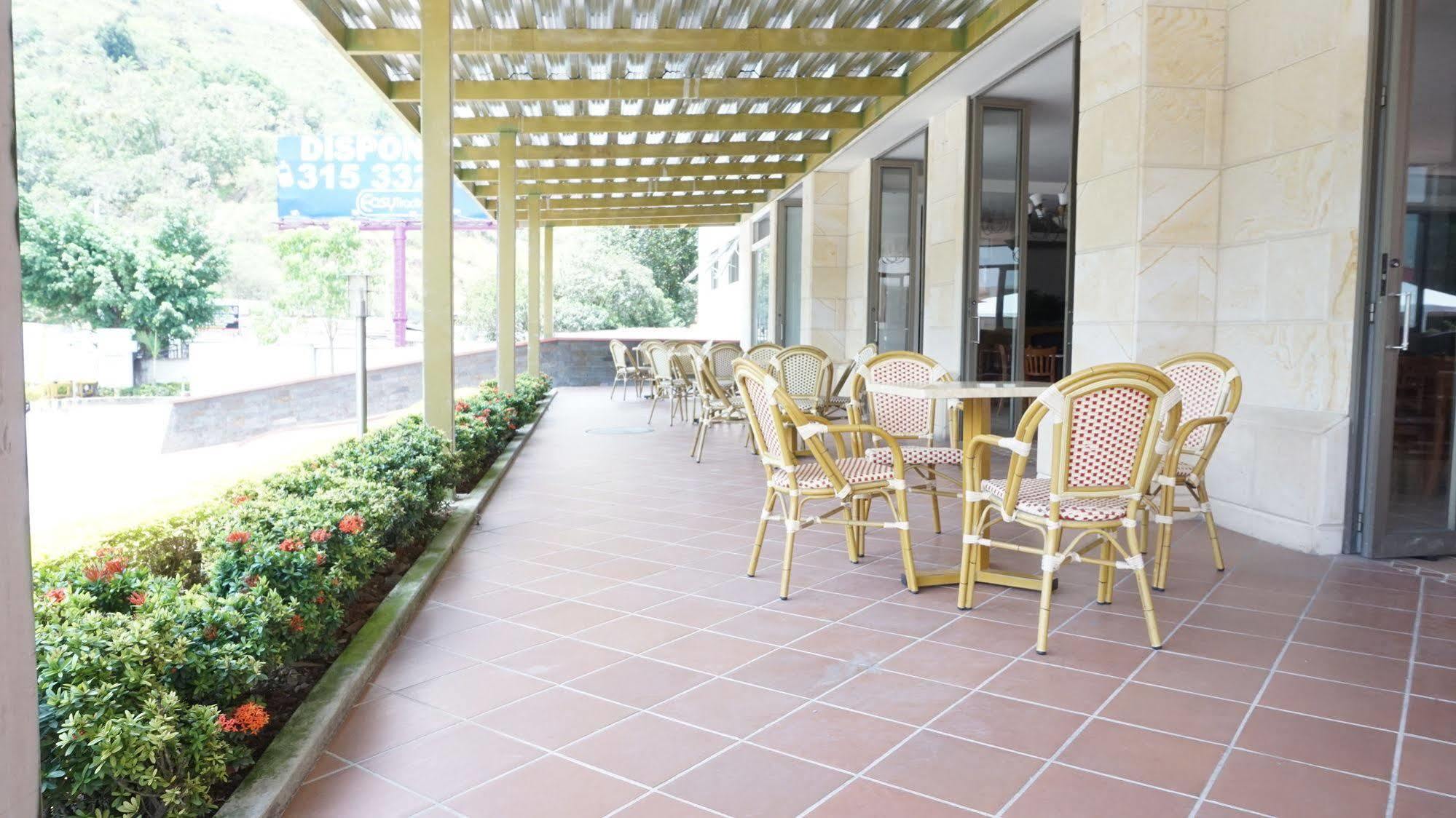 Hotel Ventura Loma Mesa de Ruitoque Екстериор снимка