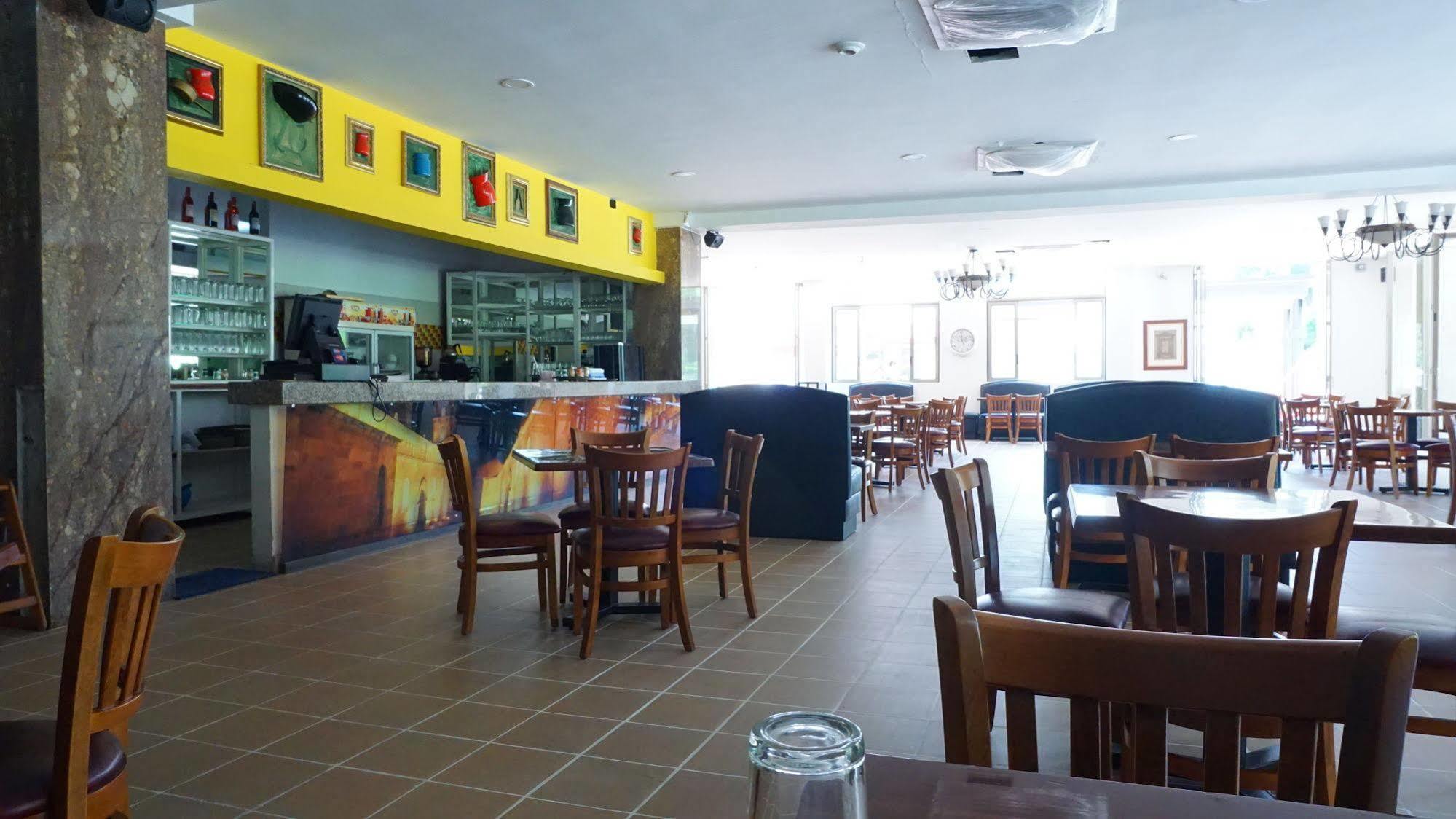Hotel Ventura Loma Mesa de Ruitoque Екстериор снимка