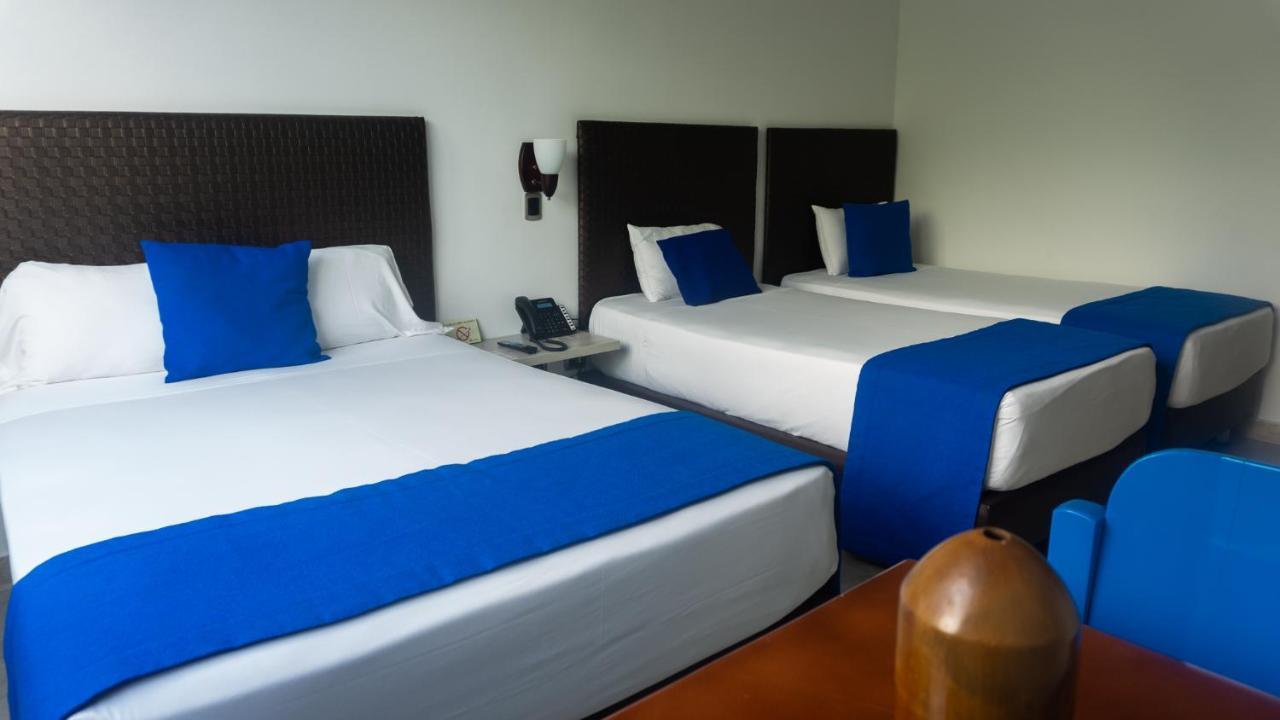 Hotel Ventura Loma Mesa de Ruitoque Екстериор снимка